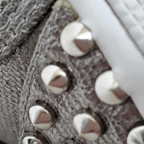 Steve Madden sneakers - Picture 9 of 13